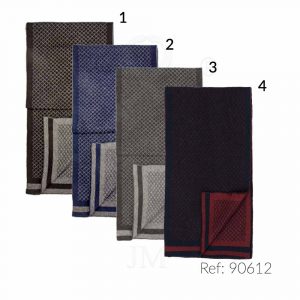 Bufanda de lana acolchada