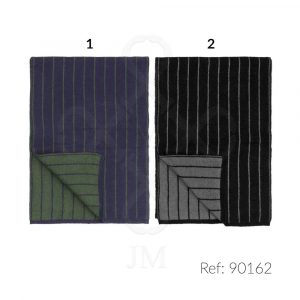 Bufanda de lana con rayas