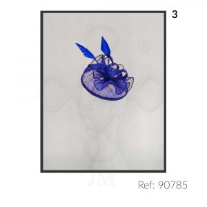 Tocado de lino y pluma